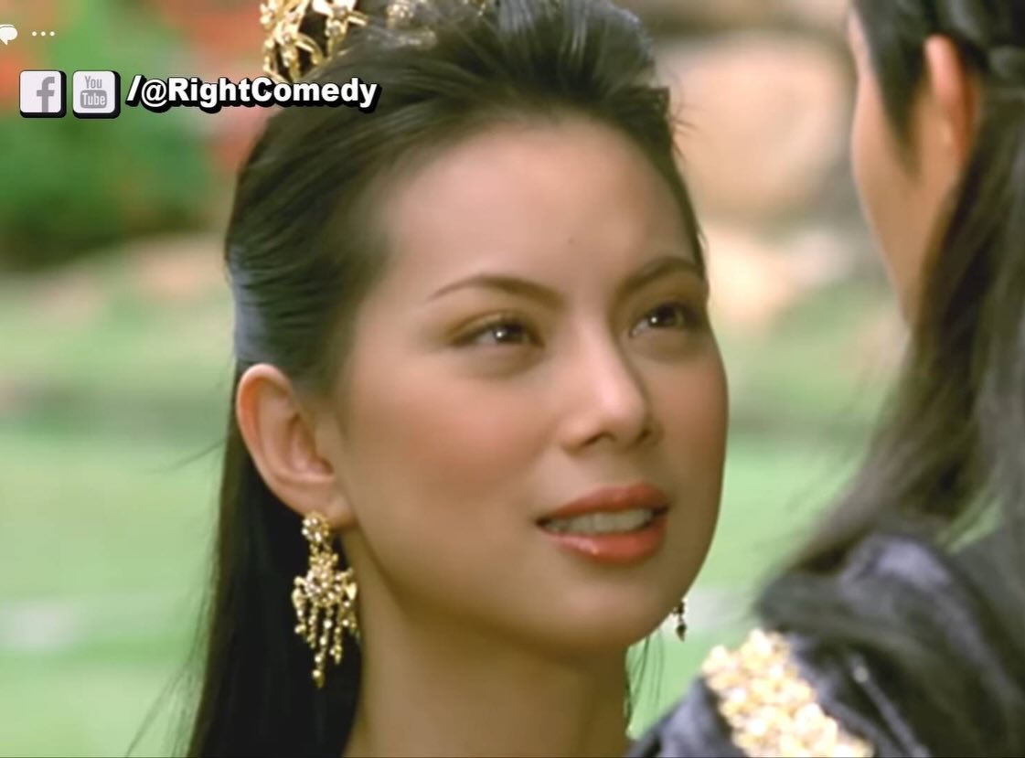 บุ๋ม - ปนัดดา วงศ์ผู้ดี
