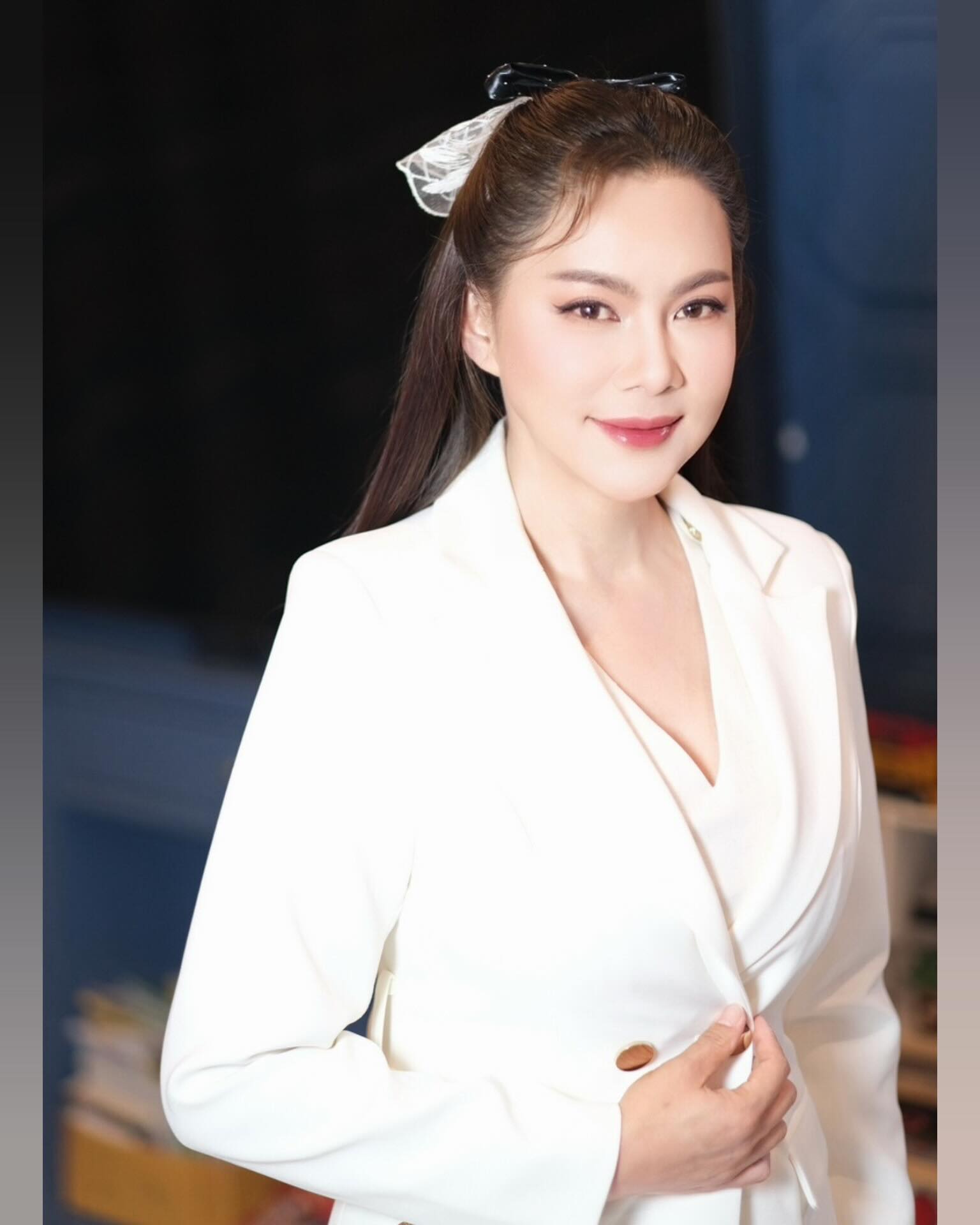 บุ๋ม - ปนัดดา วงศ์ผู้ดี