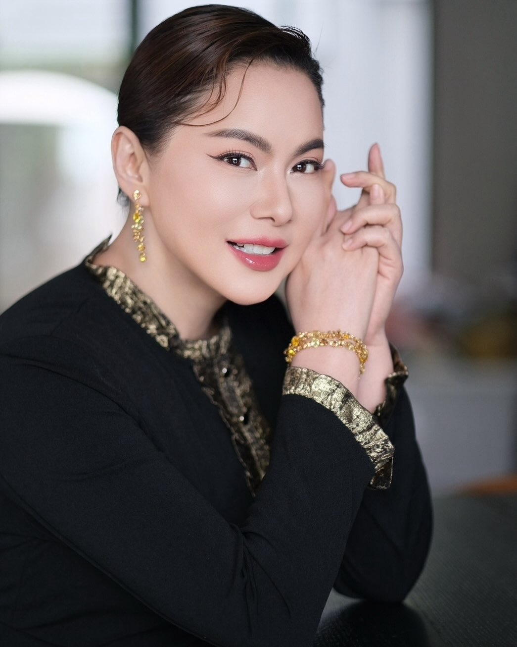 บุ๋ม - ปนัดดา วงศ์ผู้ดี