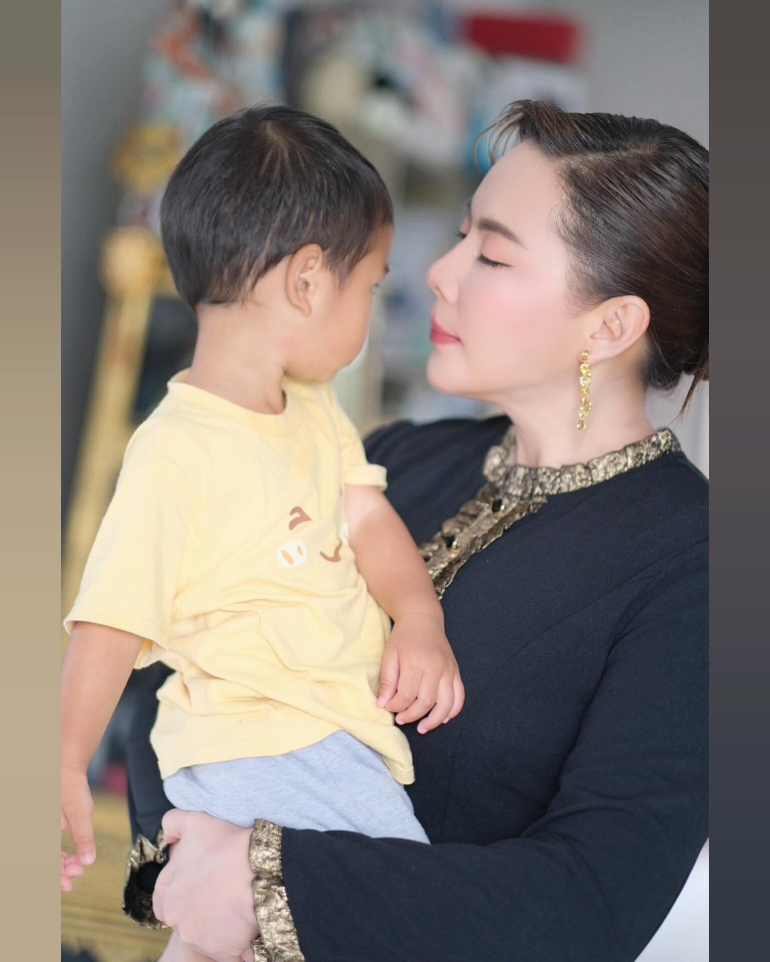 บุ๋ม - ปนัดดา วงศ์ผู้ดี