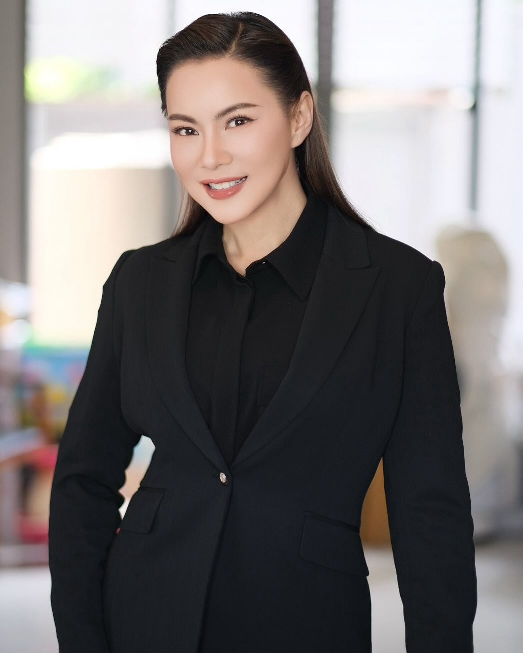 บุ๋ม - ปนัดดา วงศ์ผู้ดี