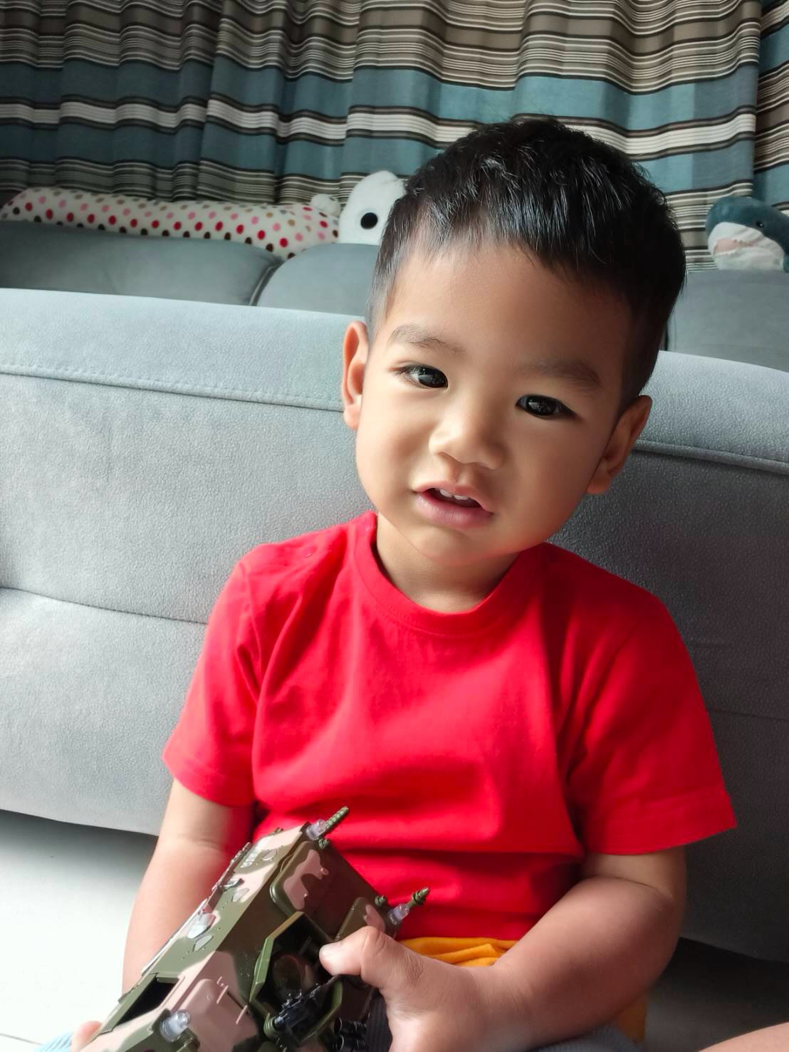บุ๋ม - ปนัดดา วงศ์ผู้ดี