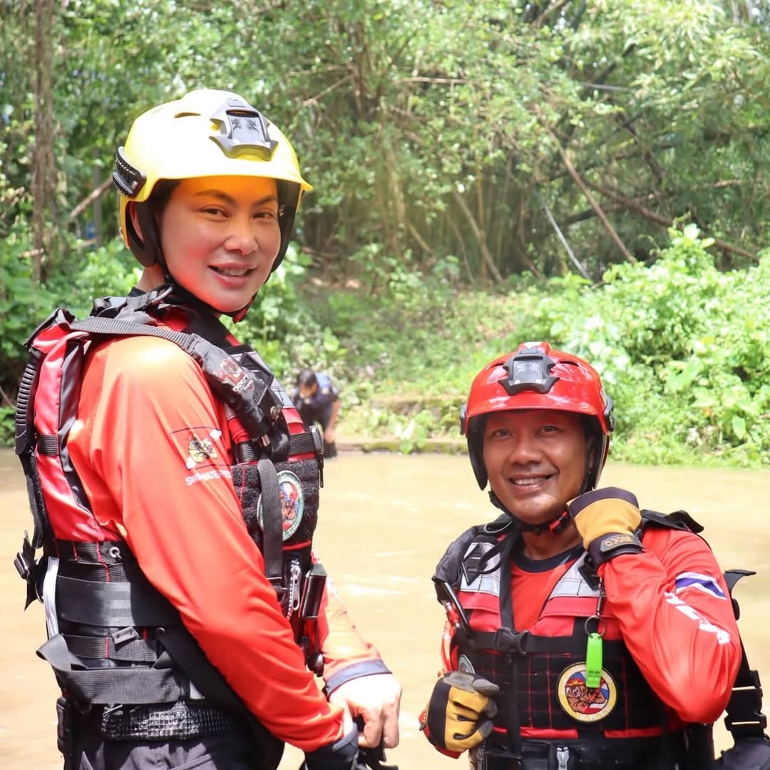 บุ๋ม - ปนัดดา วงศ์ผู้ดี