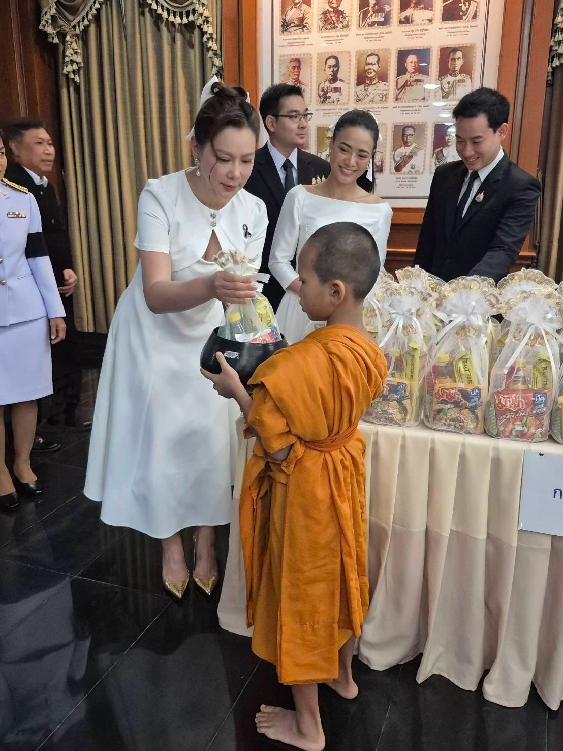 บุ๋ม - ปนัดดา วงศ์ผู้ดี