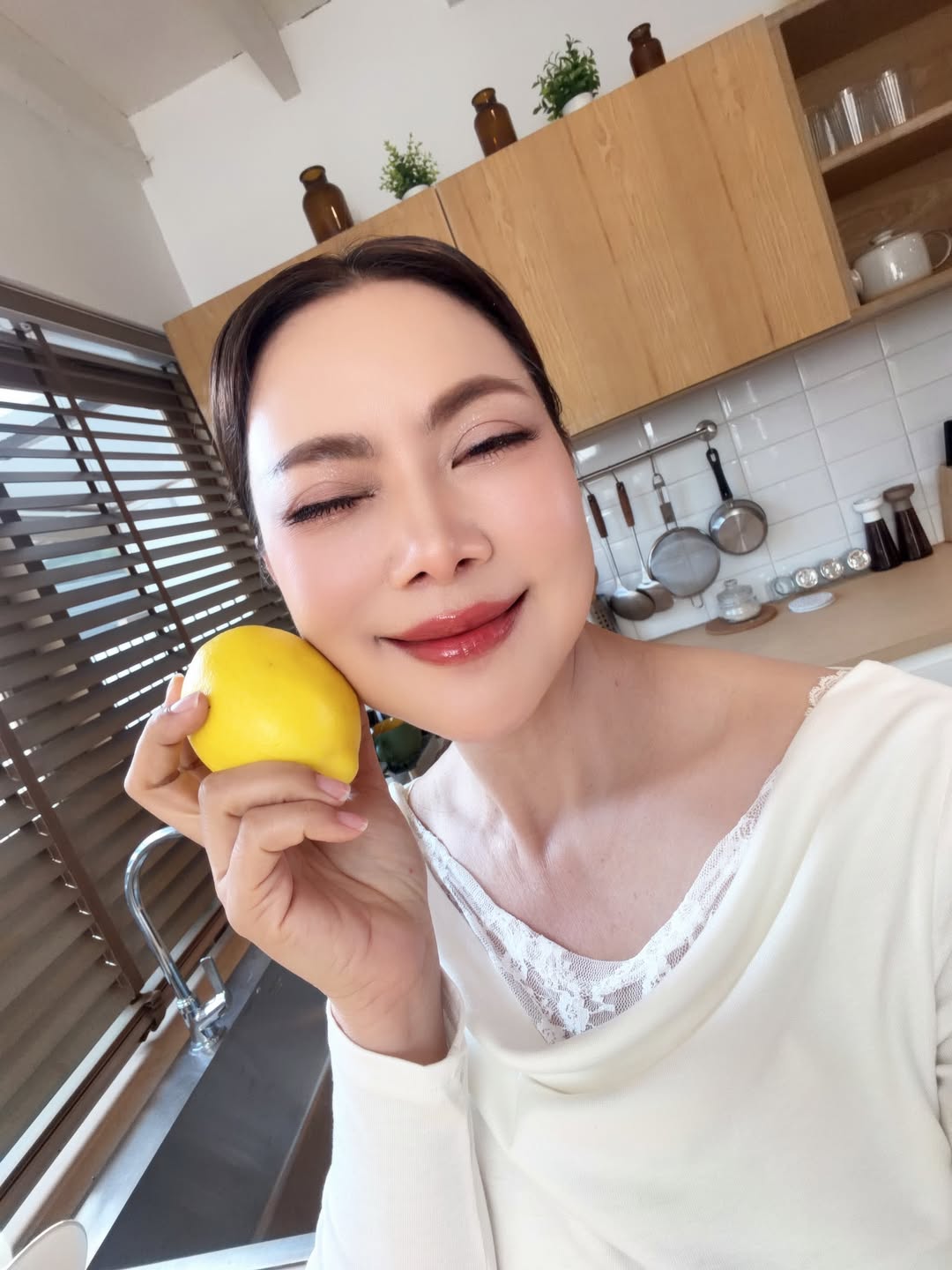 บุ๋ม - ปนัดดา วงศ์ผู้ดี