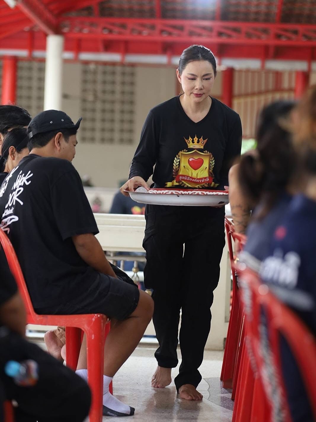 บุ๋ม - ปนัดดา วงศ์ผู้ดี