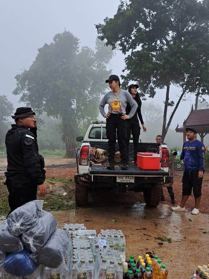 บุ๋ม - ปนัดดา วงศ์ผู้ดี