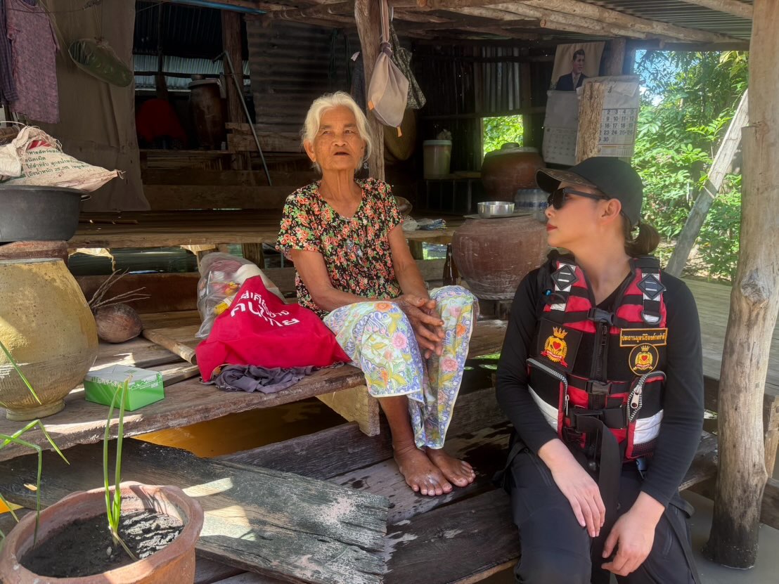 บุ๋ม - ปนัดดา วงศ์ผู้ดี