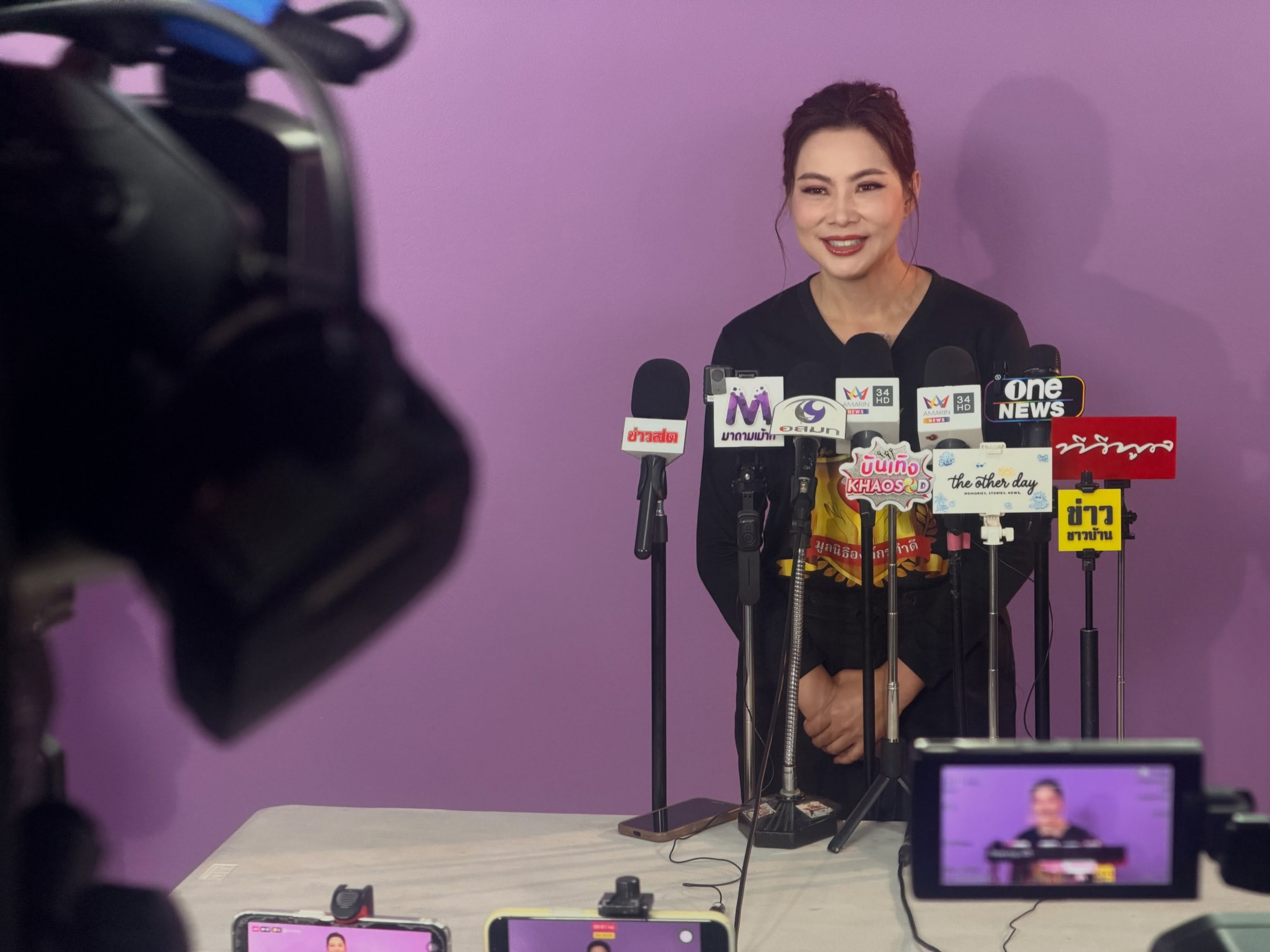 บุ๋ม - ปนัดดา วงศ์ผู้ดี