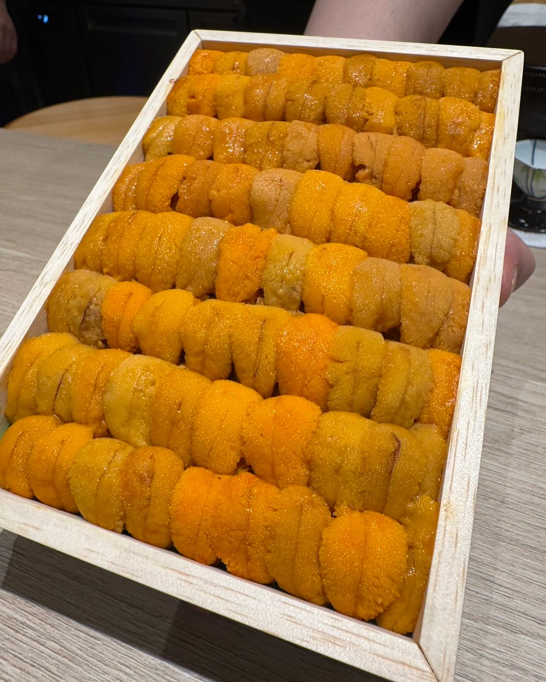 ปิ่น - เก็จมณี วรรธนะสิน