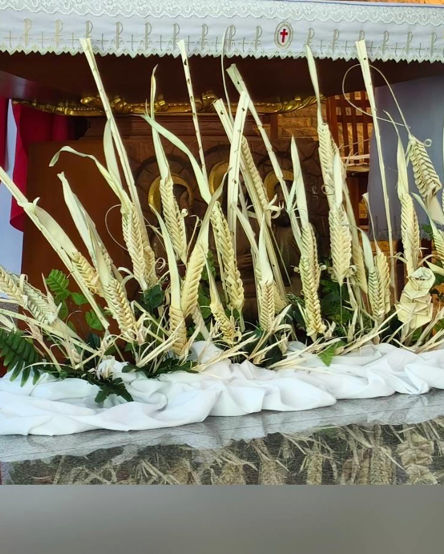 ปิ่น - เก็จมณี วรรธนะสิน