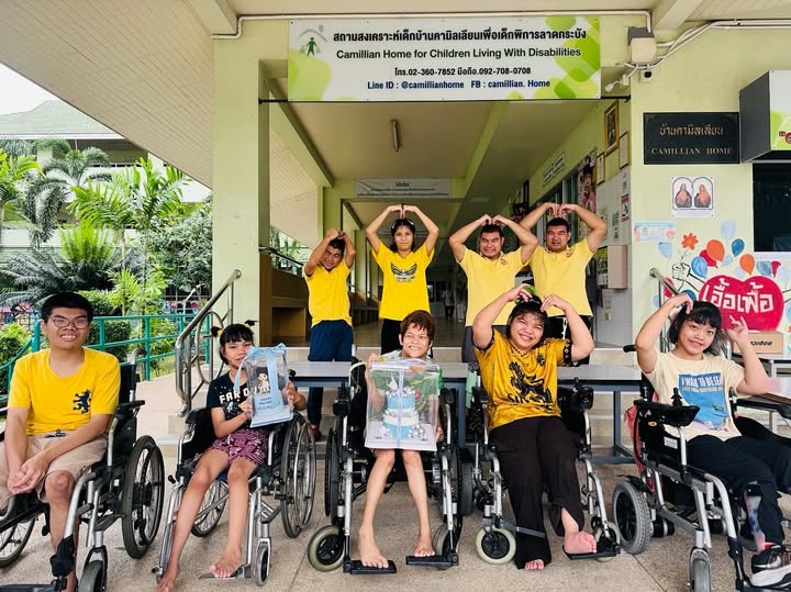 ปิ่น - เก็จมณี วรรธนะสิน