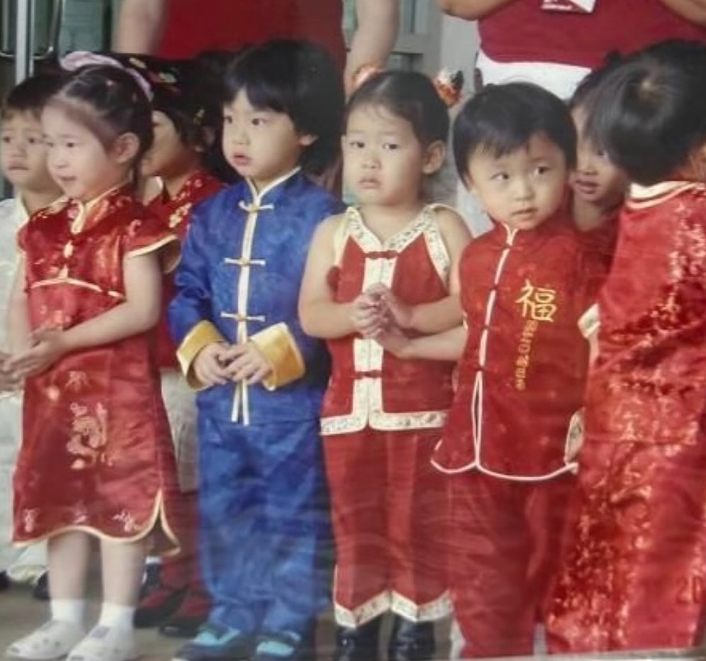 ปิ่น - เก็จมณี วรรธนะสิน