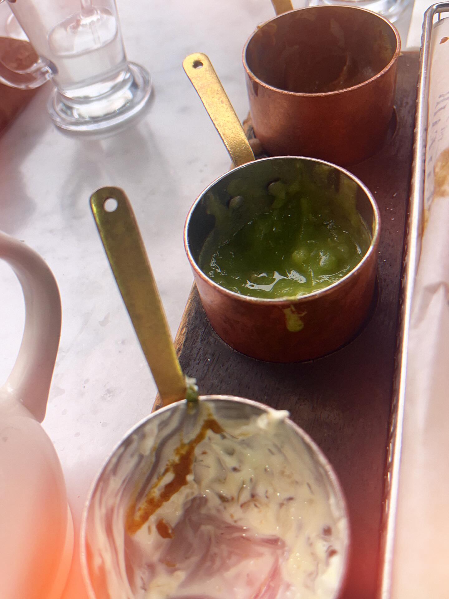 ปิ่น - เก็จมณี วรรธนะสิน