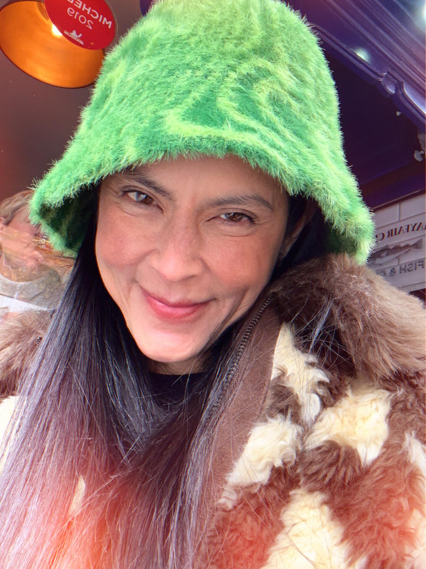 ปิ่น - เก็จมณี วรรธนะสิน