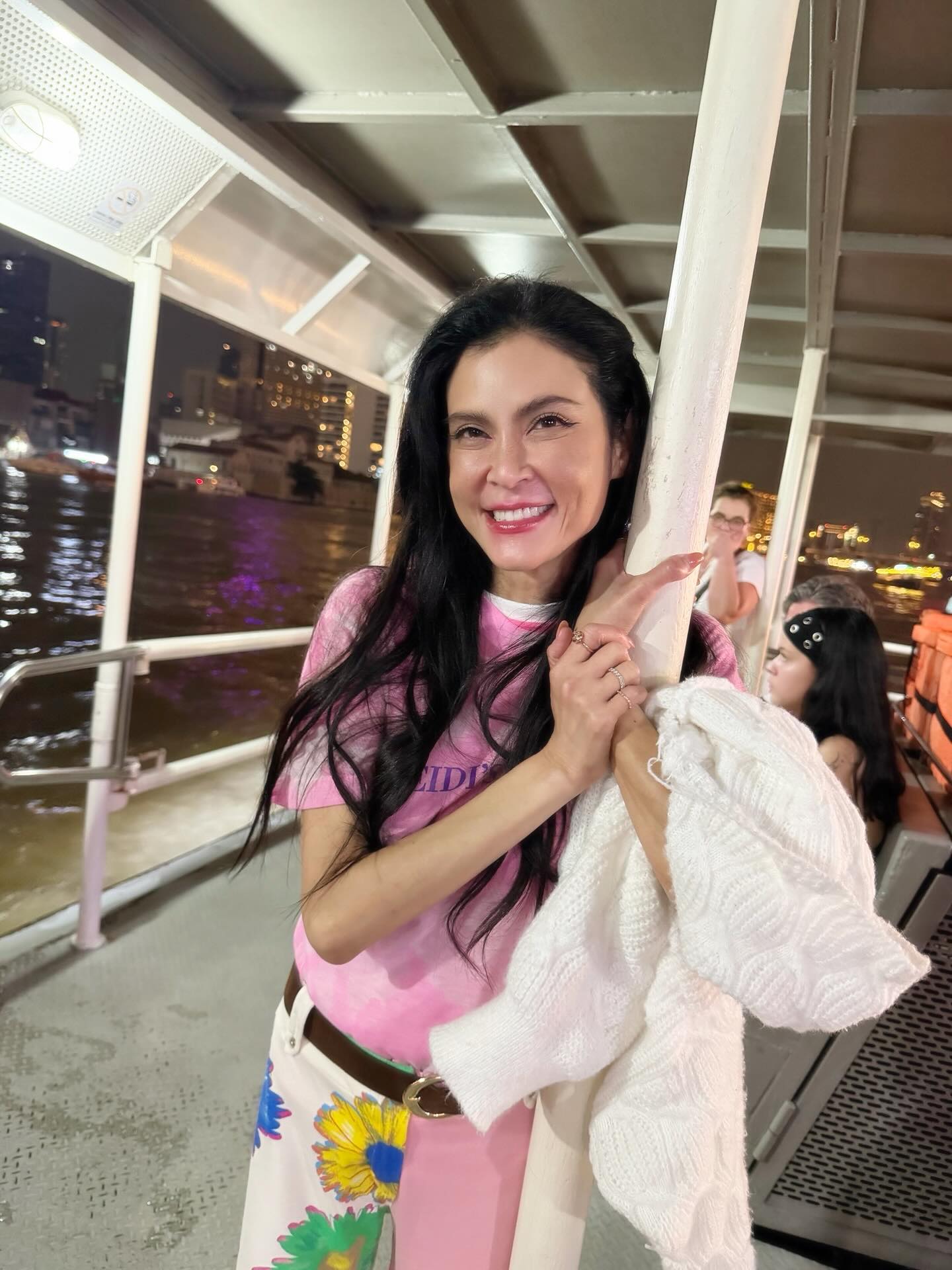 ปิ่น - เก็จมณี วรรธนะสิน