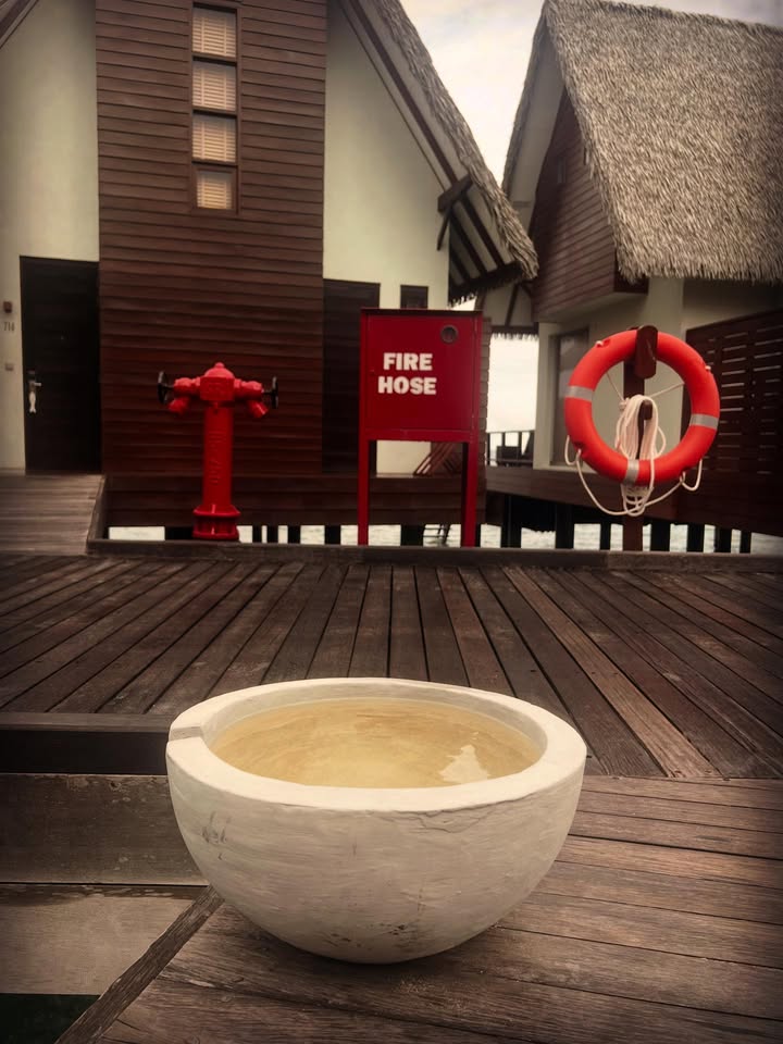 ปิ่น - เก็จมณี วรรธนะสิน