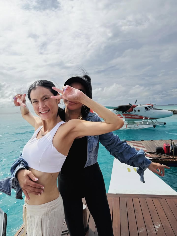 ปิ่น - เก็จมณี วรรธนะสิน