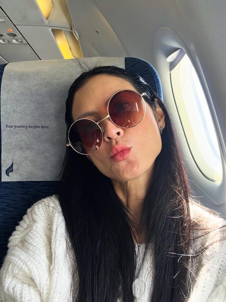 ปิ่น - เก็จมณี วรรธนะสิน