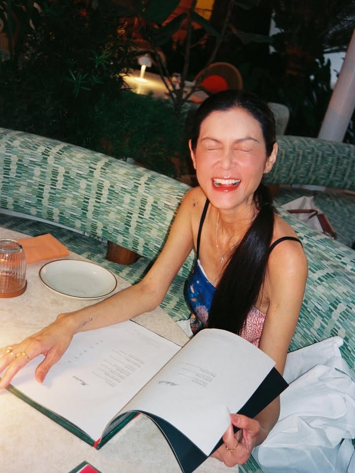 ปิ่น - เก็จมณี วรรธนะสิน