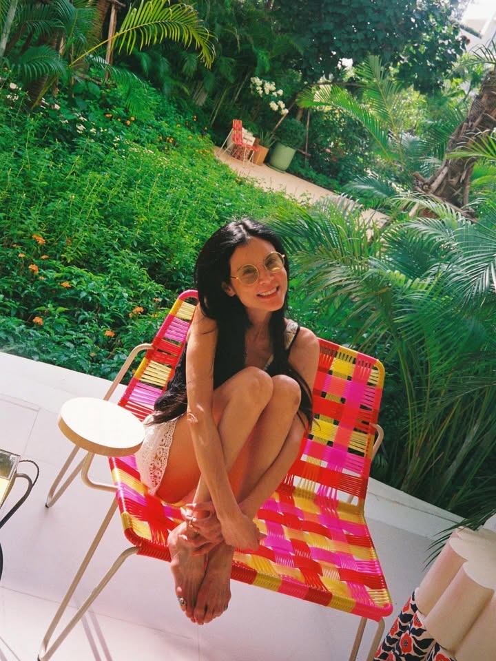 ปิ่น - เก็จมณี วรรธนะสิน