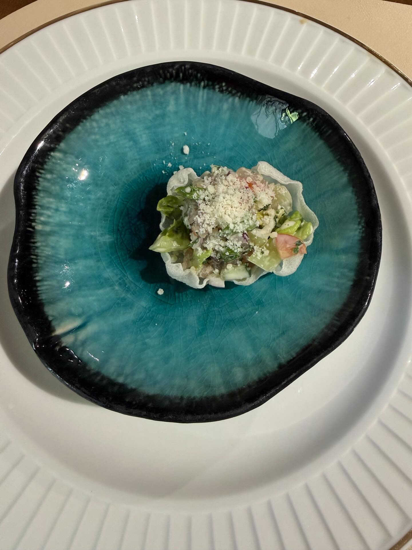 ปิ่น - เก็จมณี วรรธนะสิน