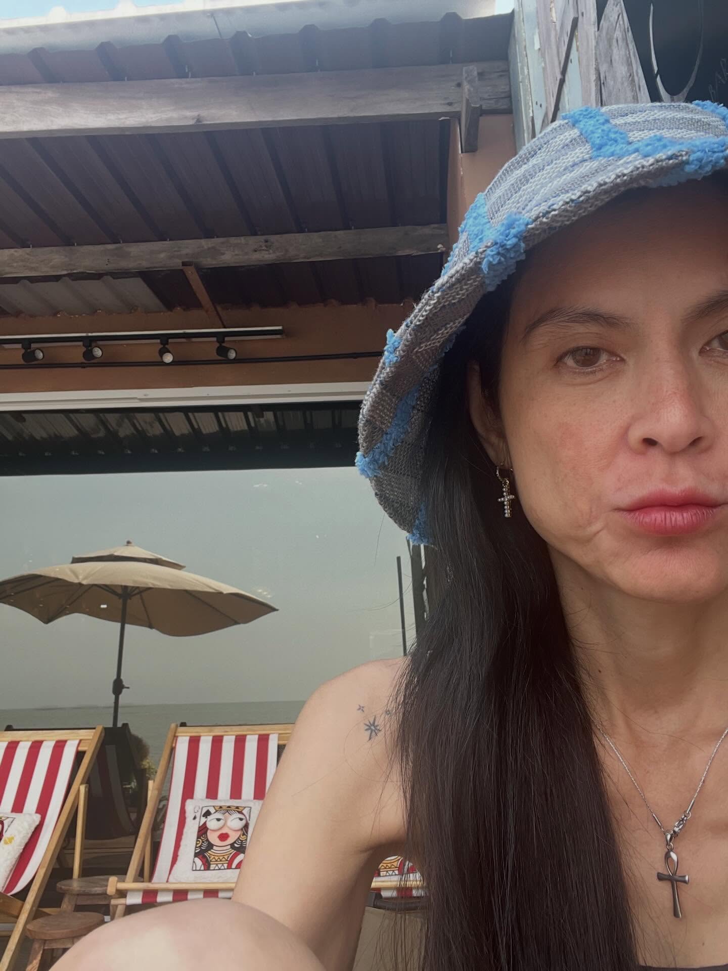 ปิ่น - เก็จมณี วรรธนะสิน