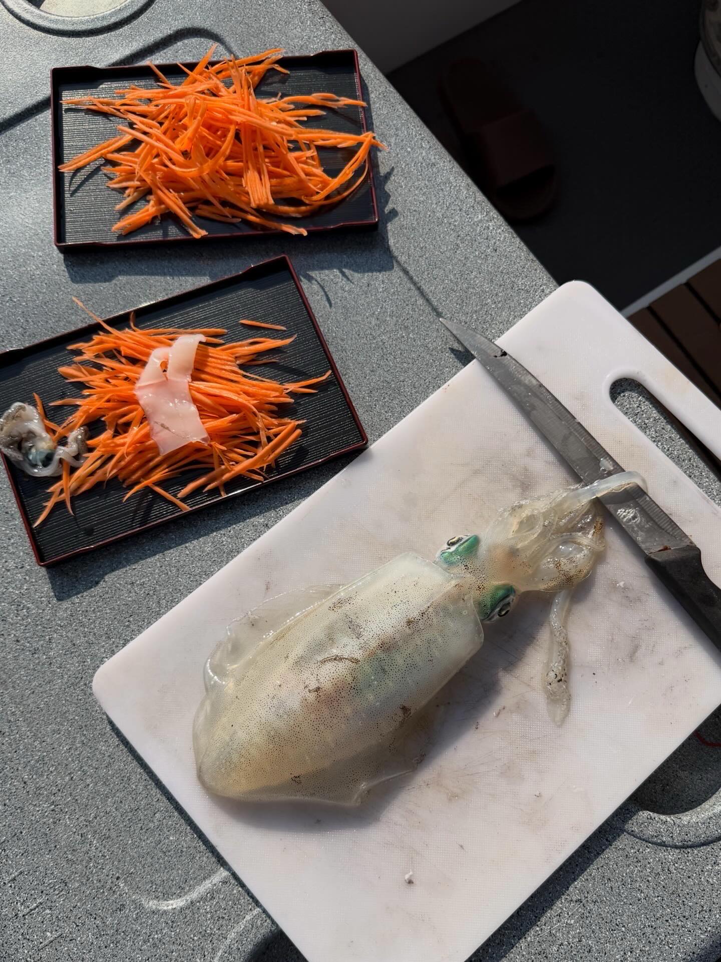 ปิ่น - เก็จมณี วรรธนะสิน