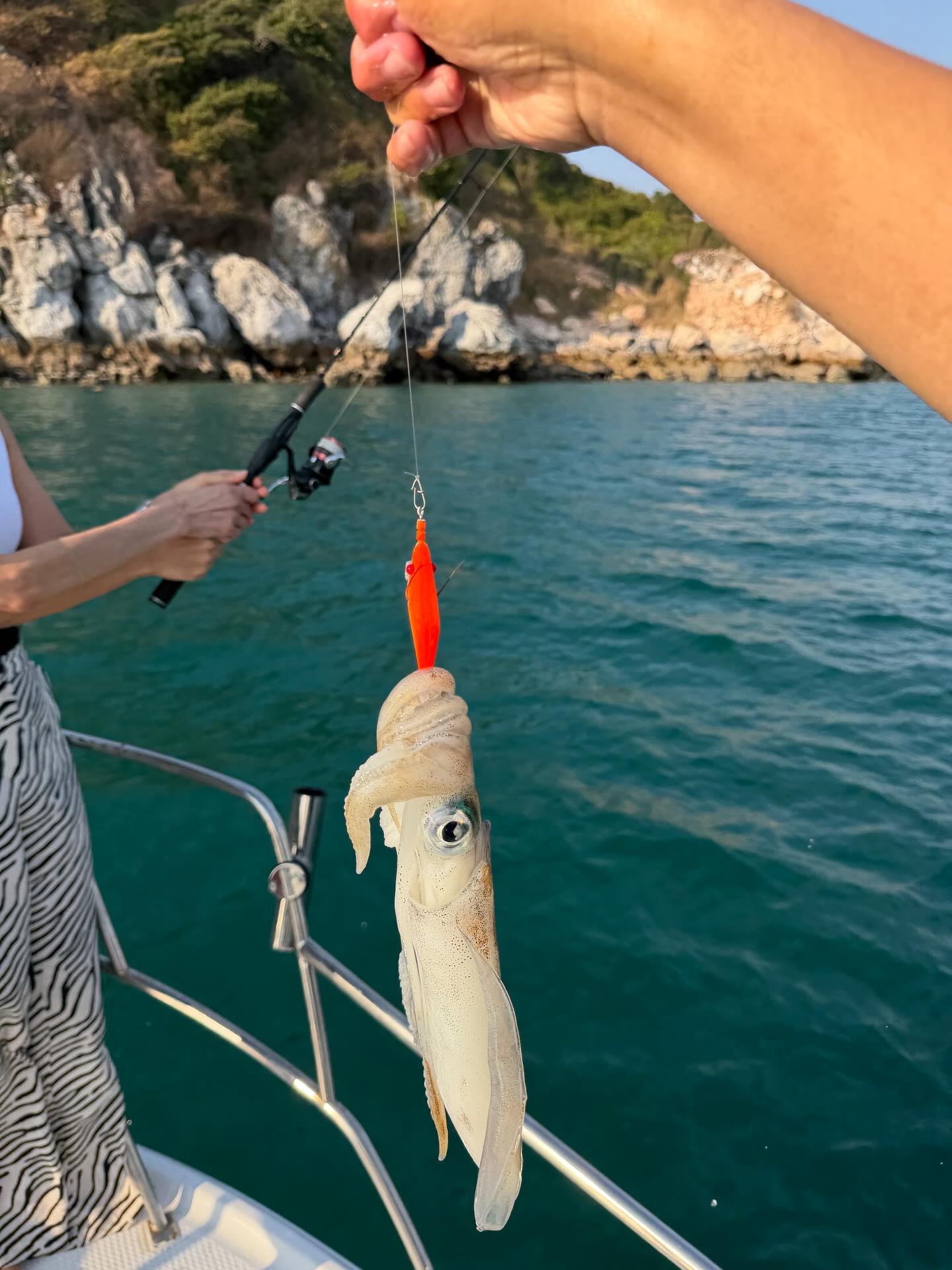 ปิ่น - เก็จมณี วรรธนะสิน