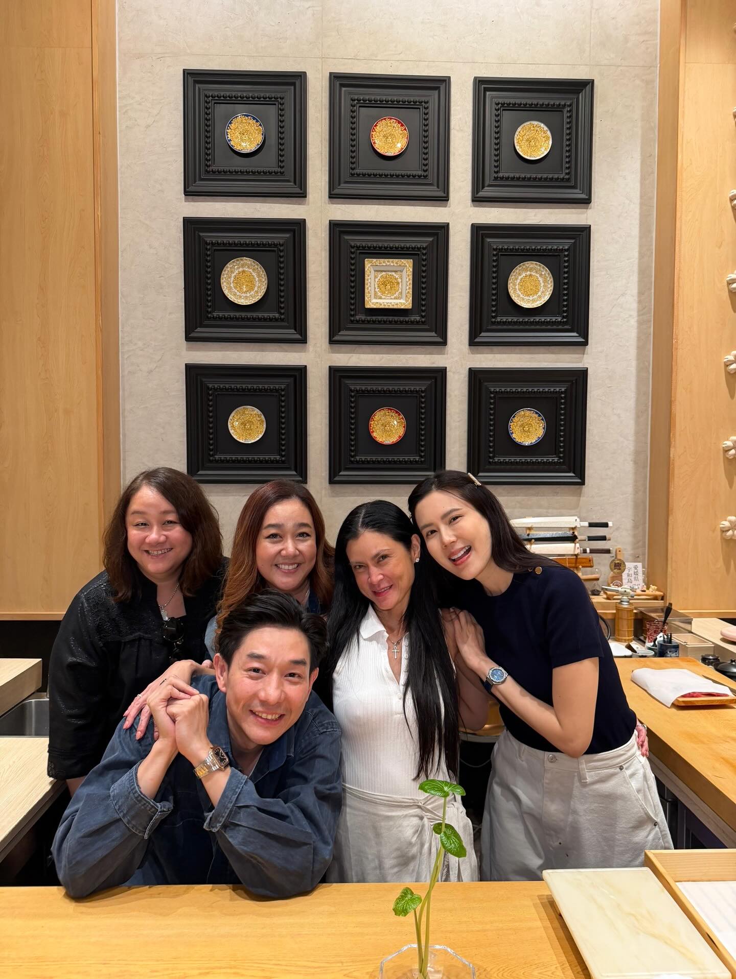 ปิ่น - เก็จมณี วรรธนะสิน