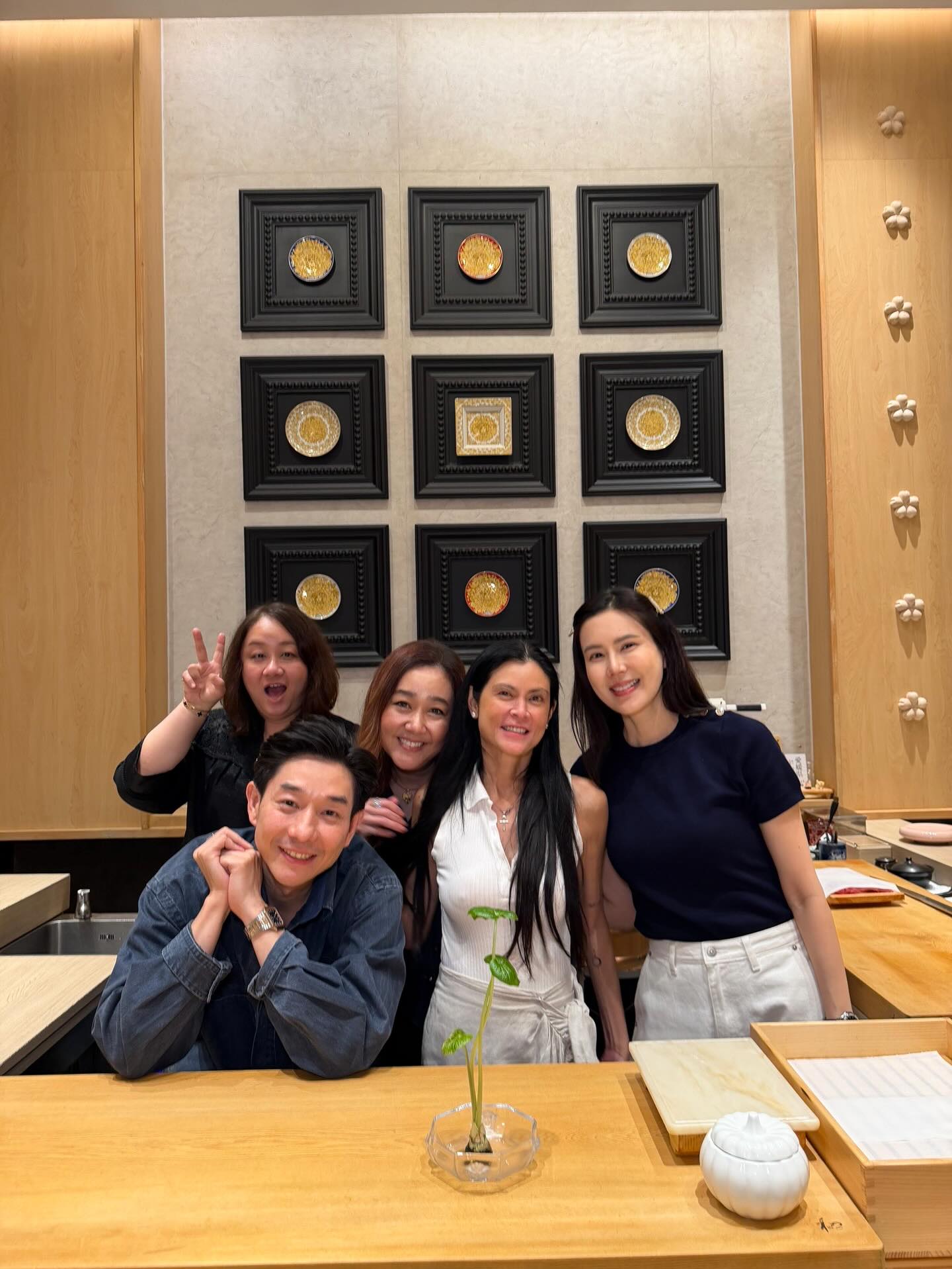 ปิ่น - เก็จมณี วรรธนะสิน