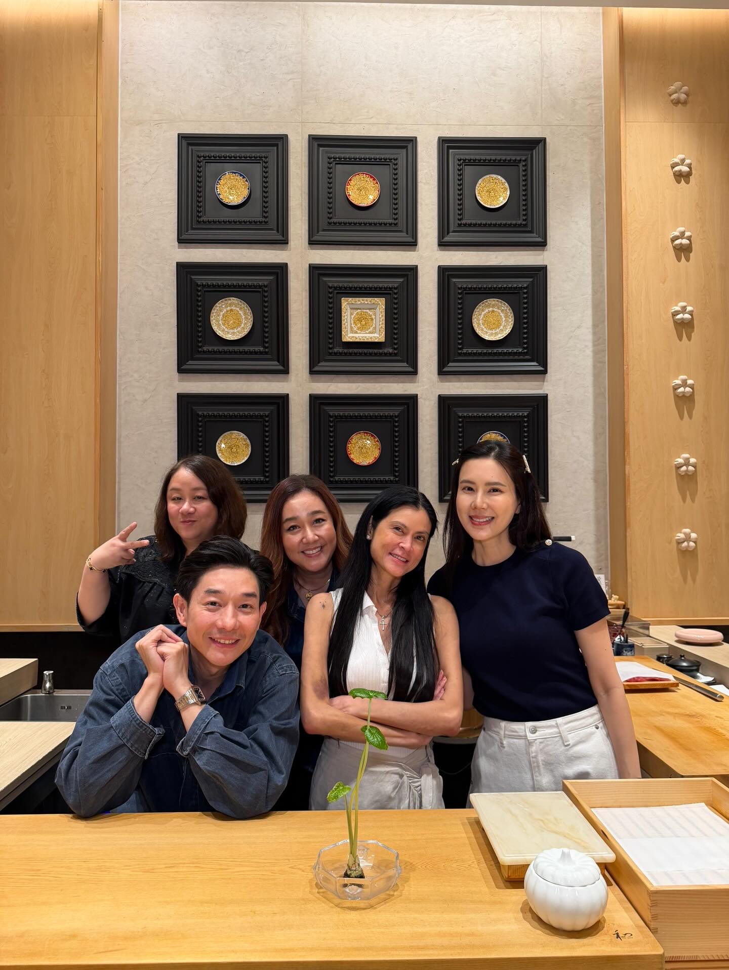 ปิ่น - เก็จมณี วรรธนะสิน