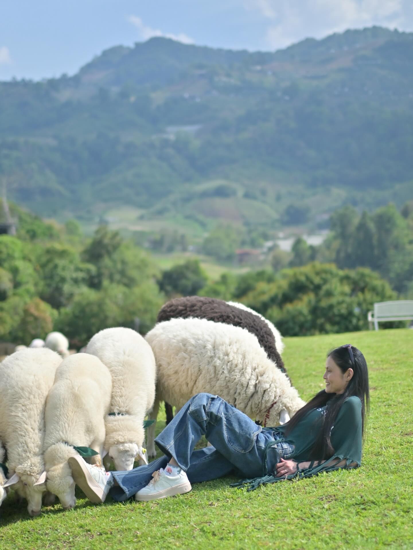ปิ่น - เก็จมณี วรรธนะสิน
