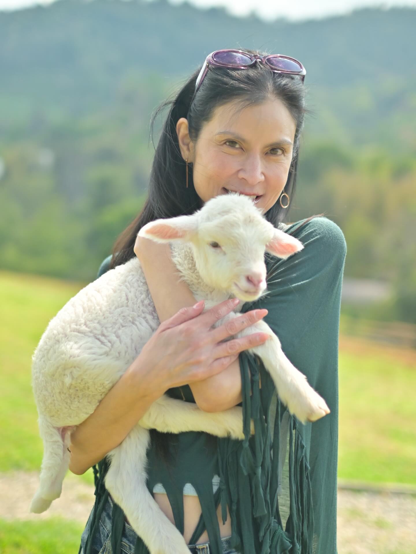 ปิ่น - เก็จมณี วรรธนะสิน