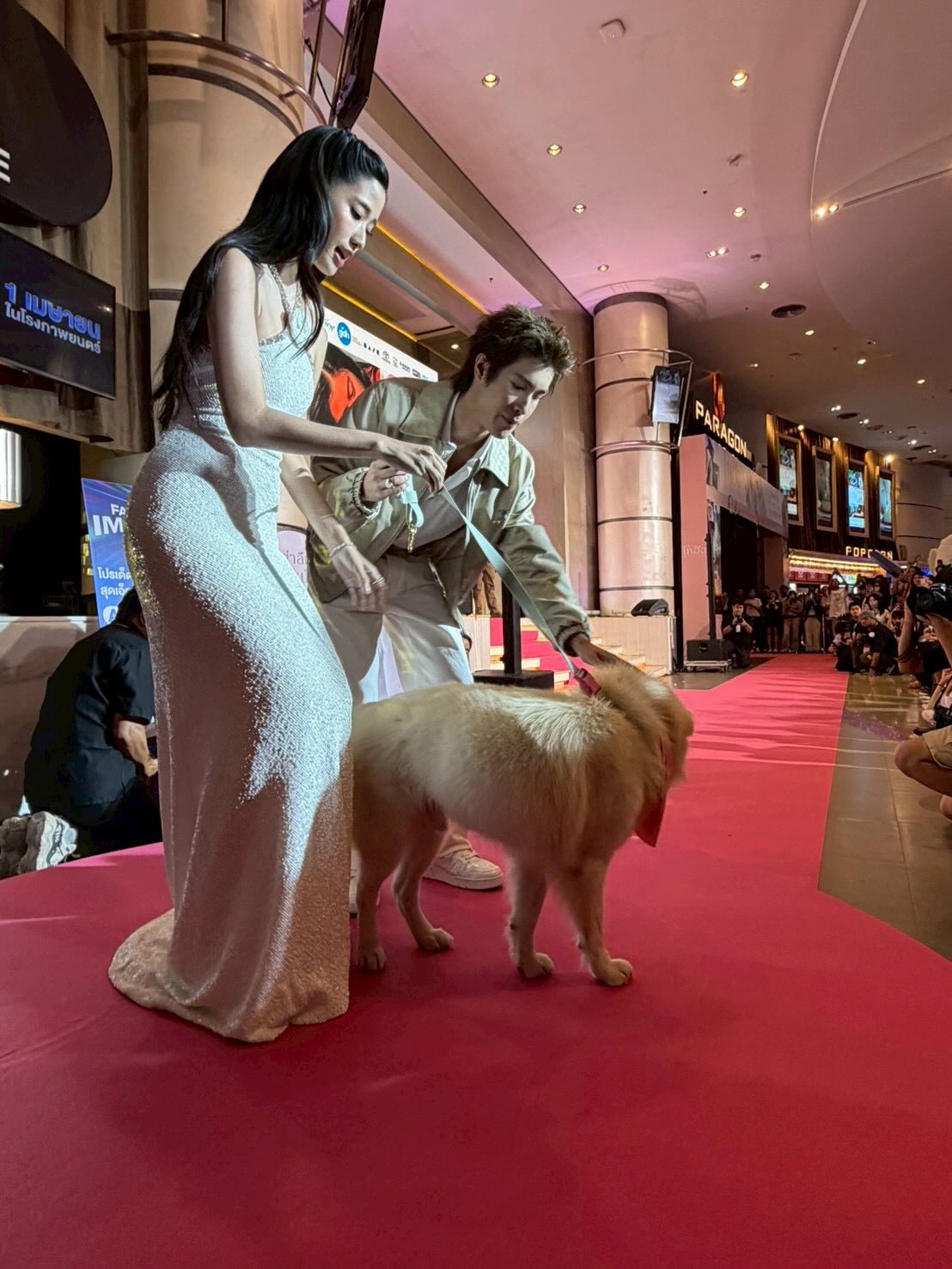 ปิ่น - เก็จมณี วรรธนะสิน