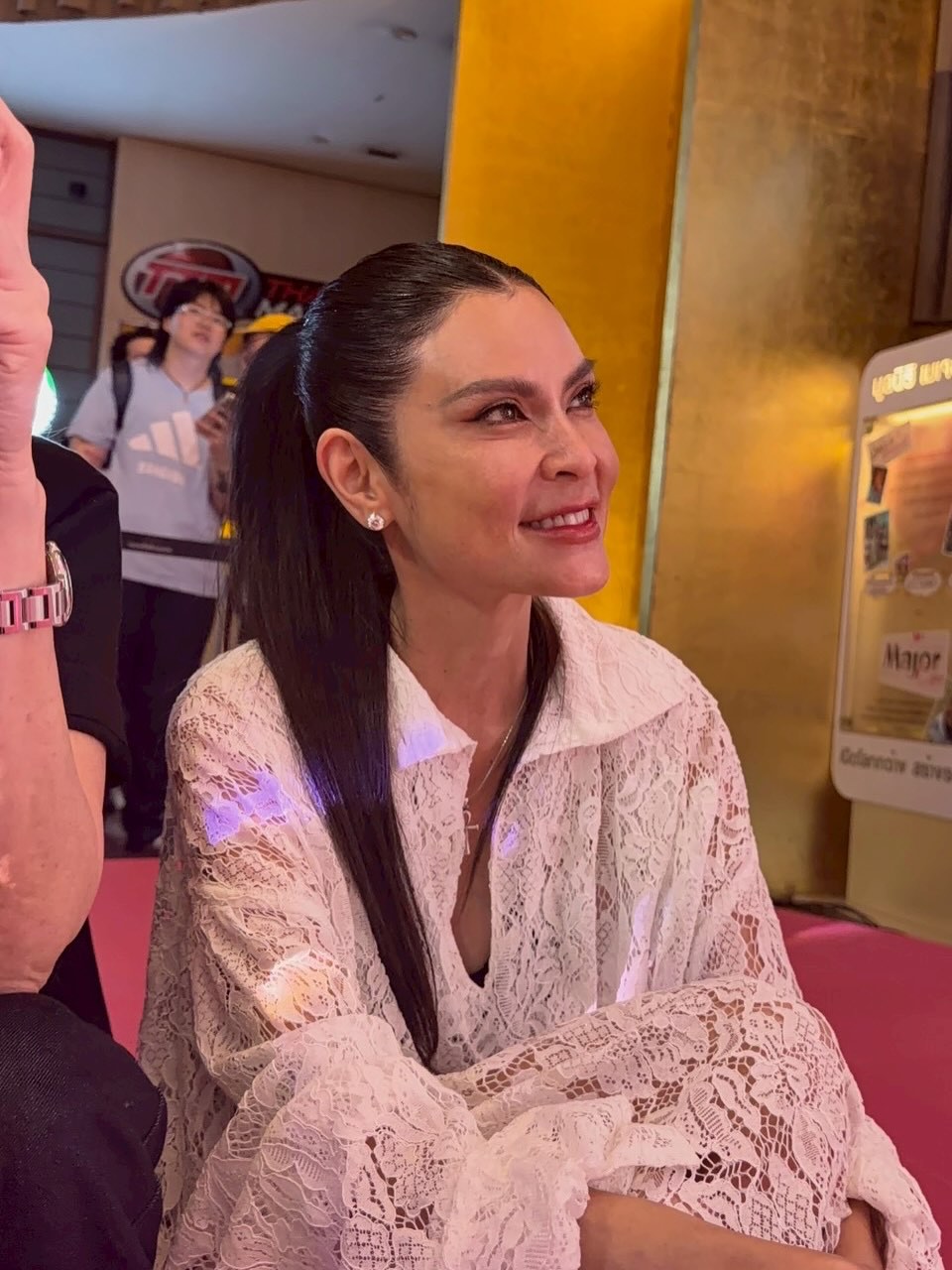 ปิ่น - เก็จมณี วรรธนะสิน