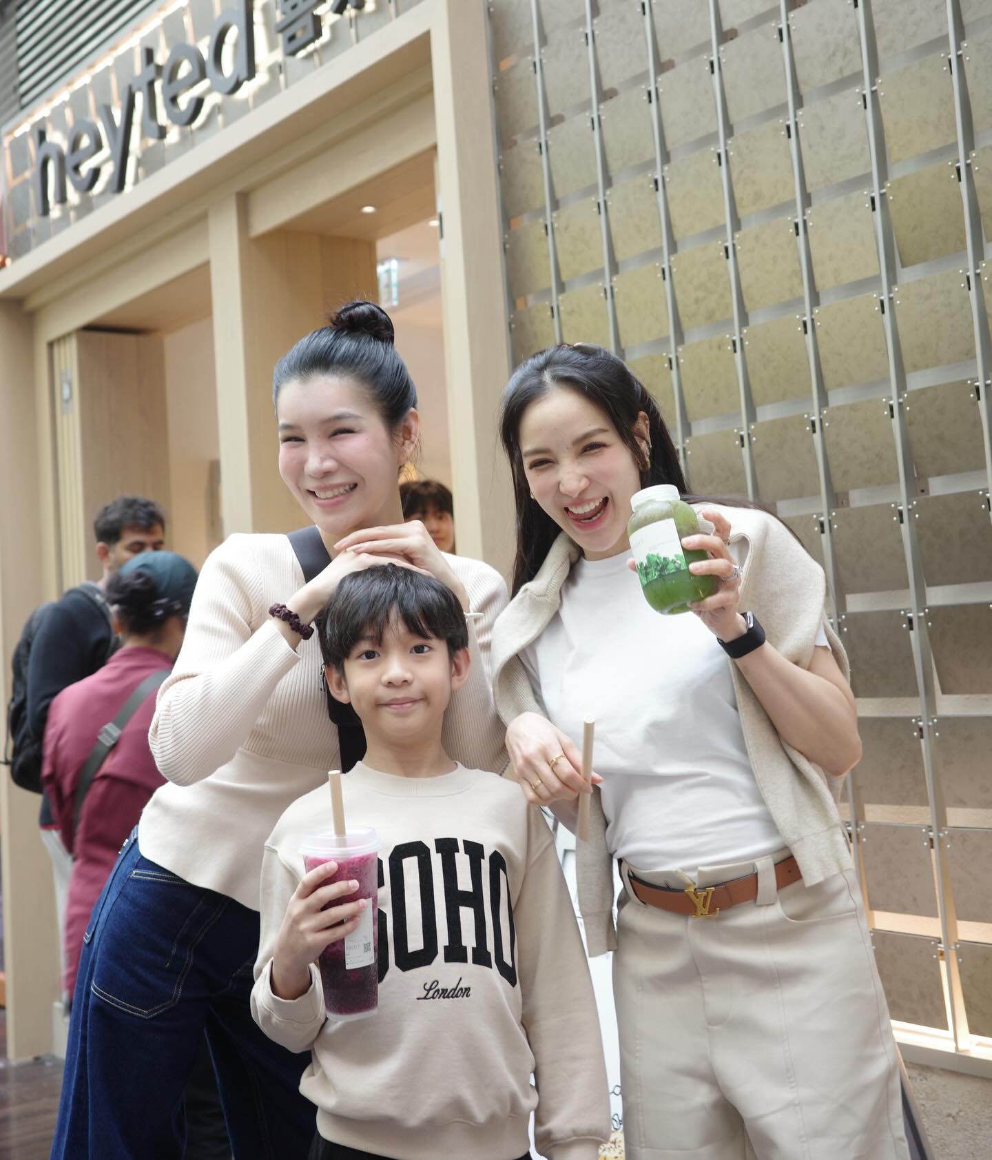 แพท - ณปภา ตันตระกูล