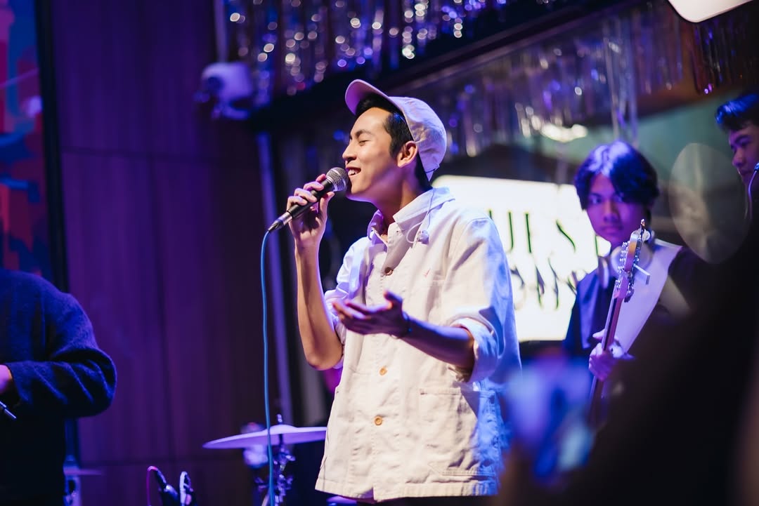 โดม - จารุวัฒน์ เชี่ยวอร่าม