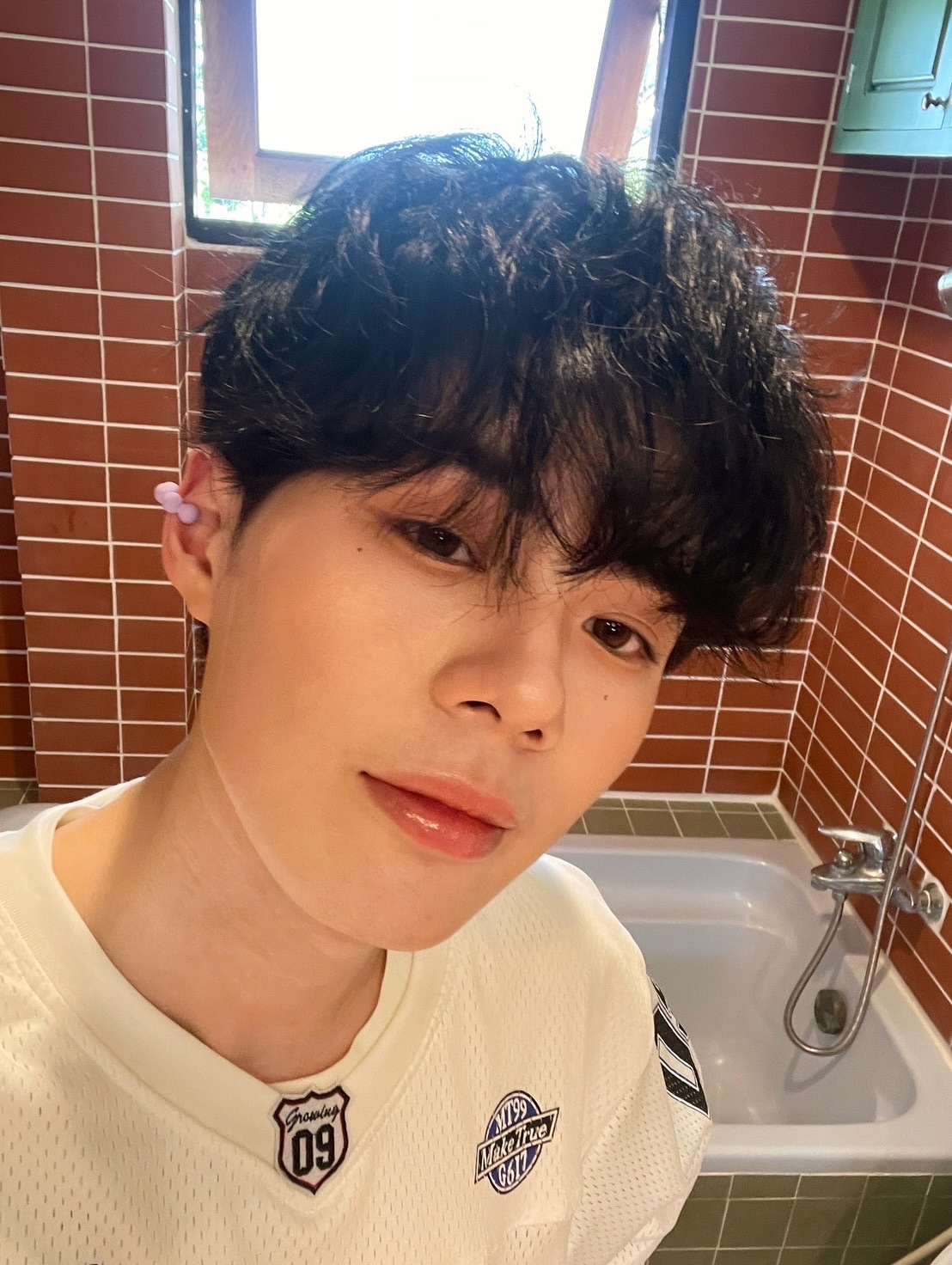 โดม - จารุวัฒน์ เชี่ยวอร่าม