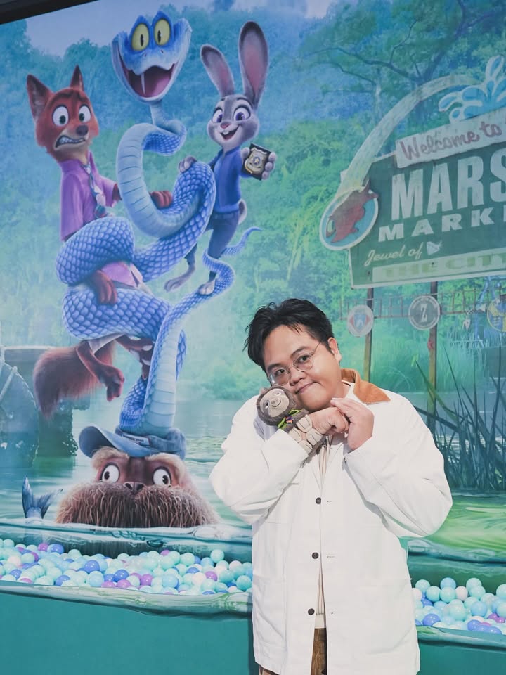 โดม - จารุวัฒน์ เชี่ยวอร่าม