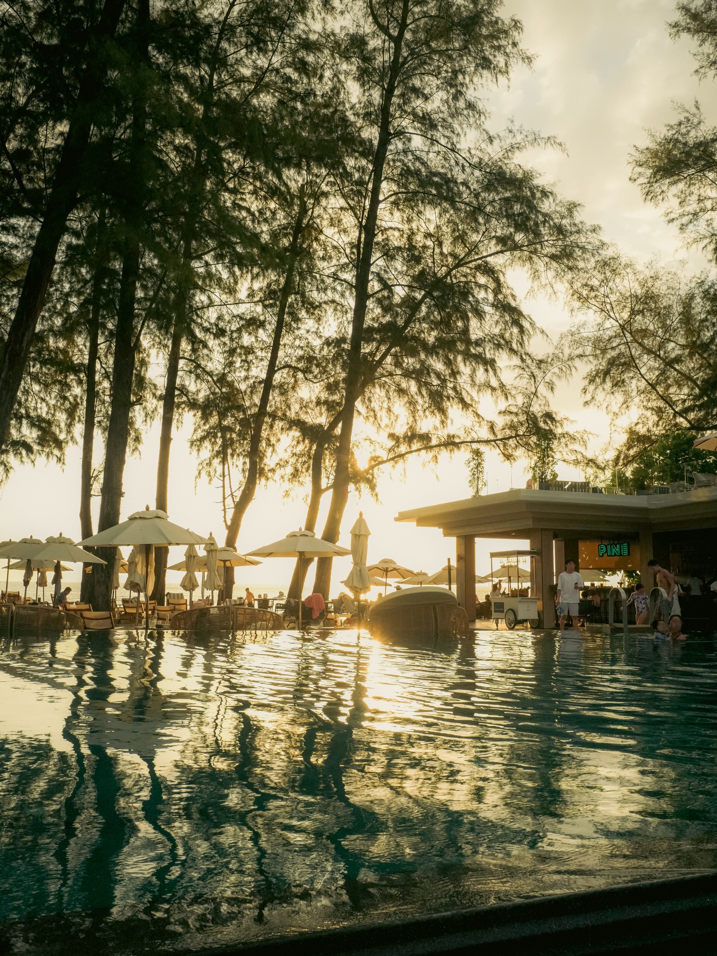 บิวกิ้น - พุฒิพงศ์ อัสสรัตนกุล