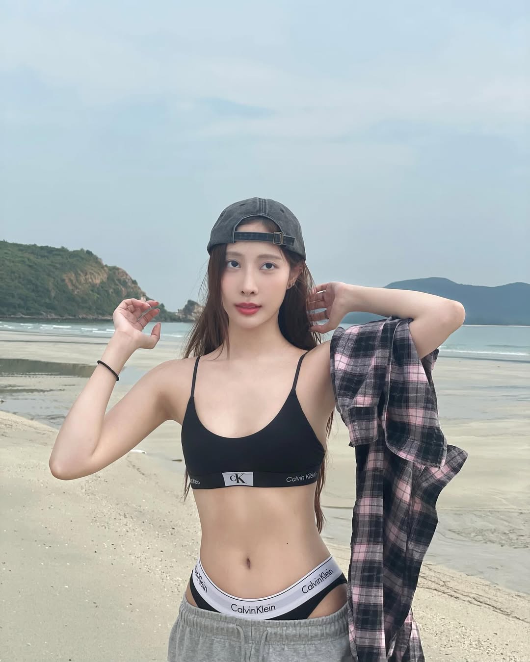 พิกเล็ท - ชาราฎา อิมราพร