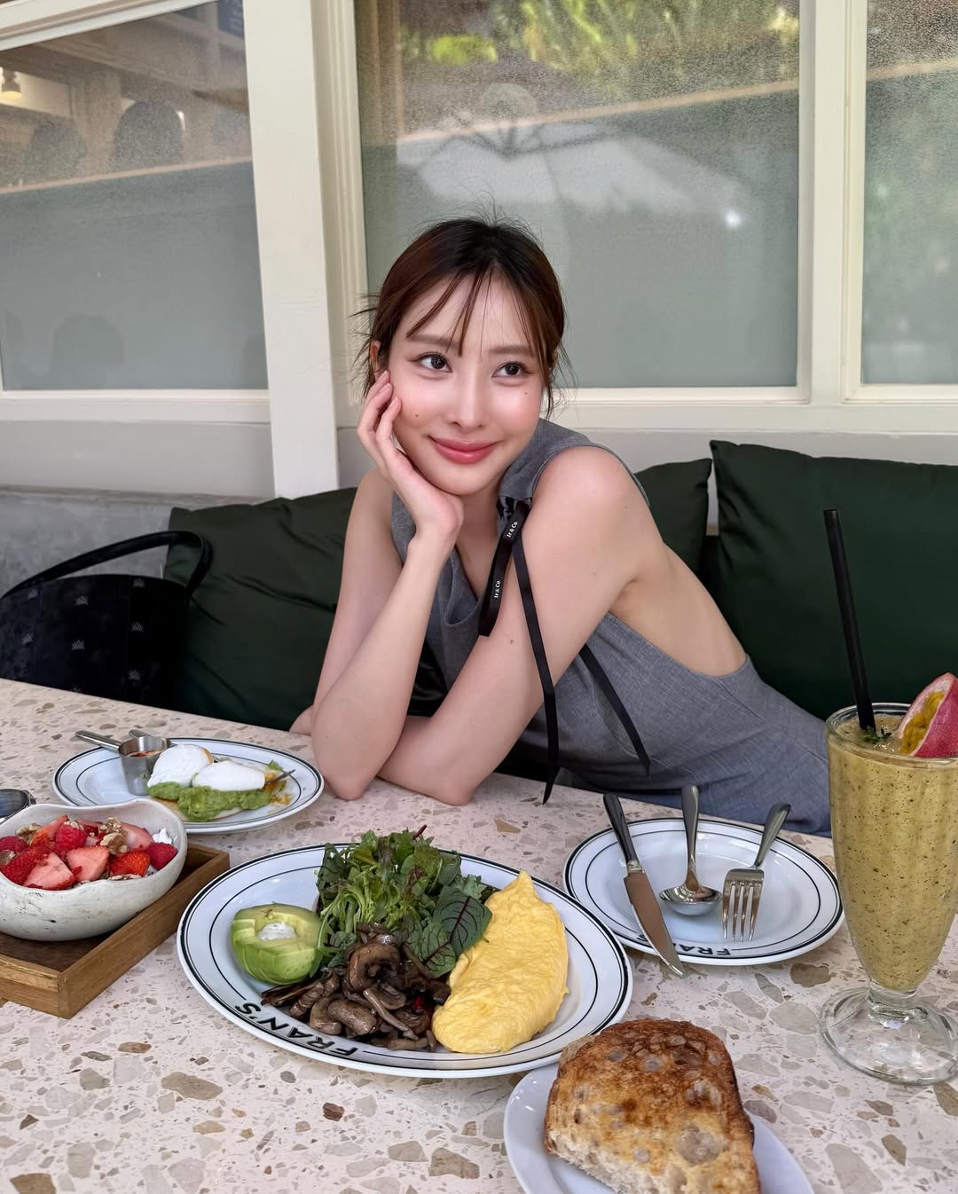พิกเล็ท - ชาราฎา อิมราพร