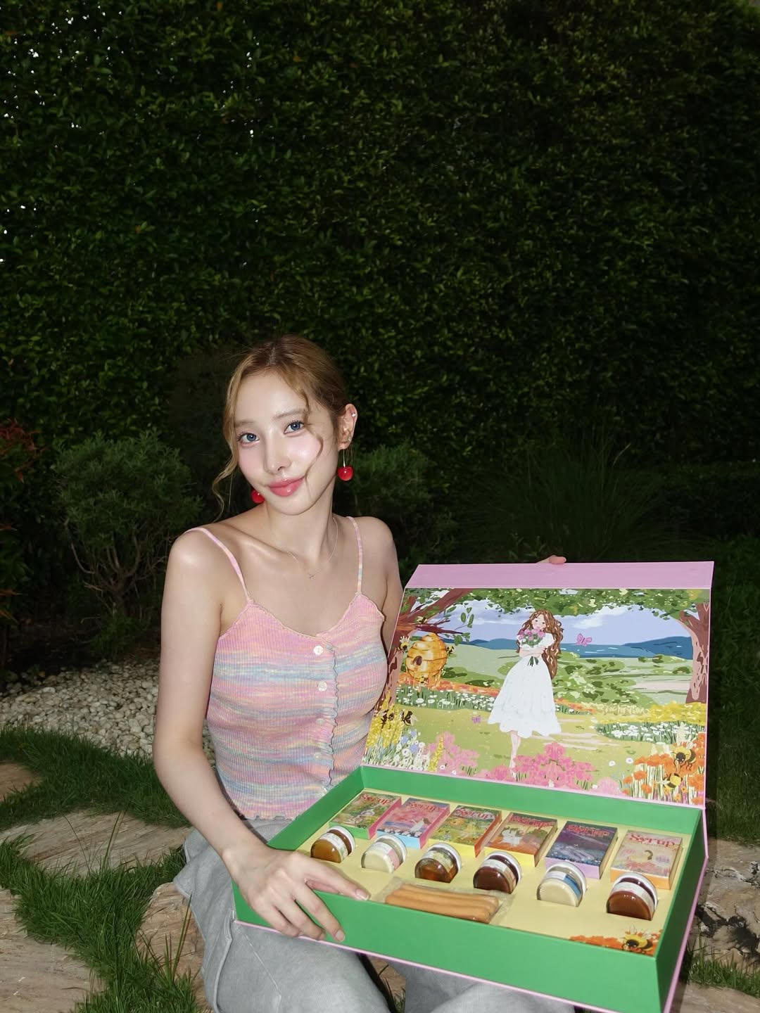 พิกเล็ท - ชาราฎา อิมราพร