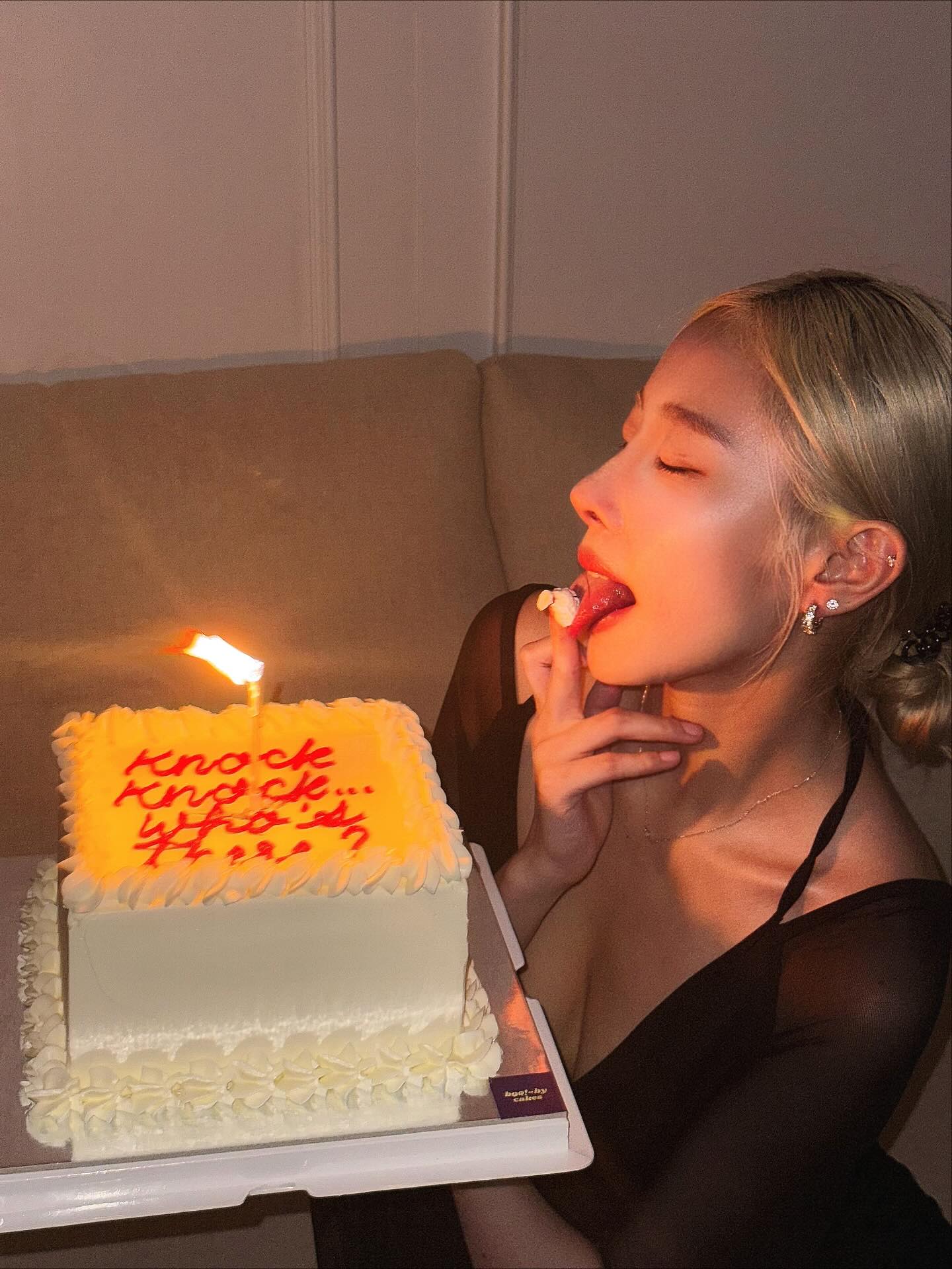 พิกเล็ท - ชาราฎา อิมราพร