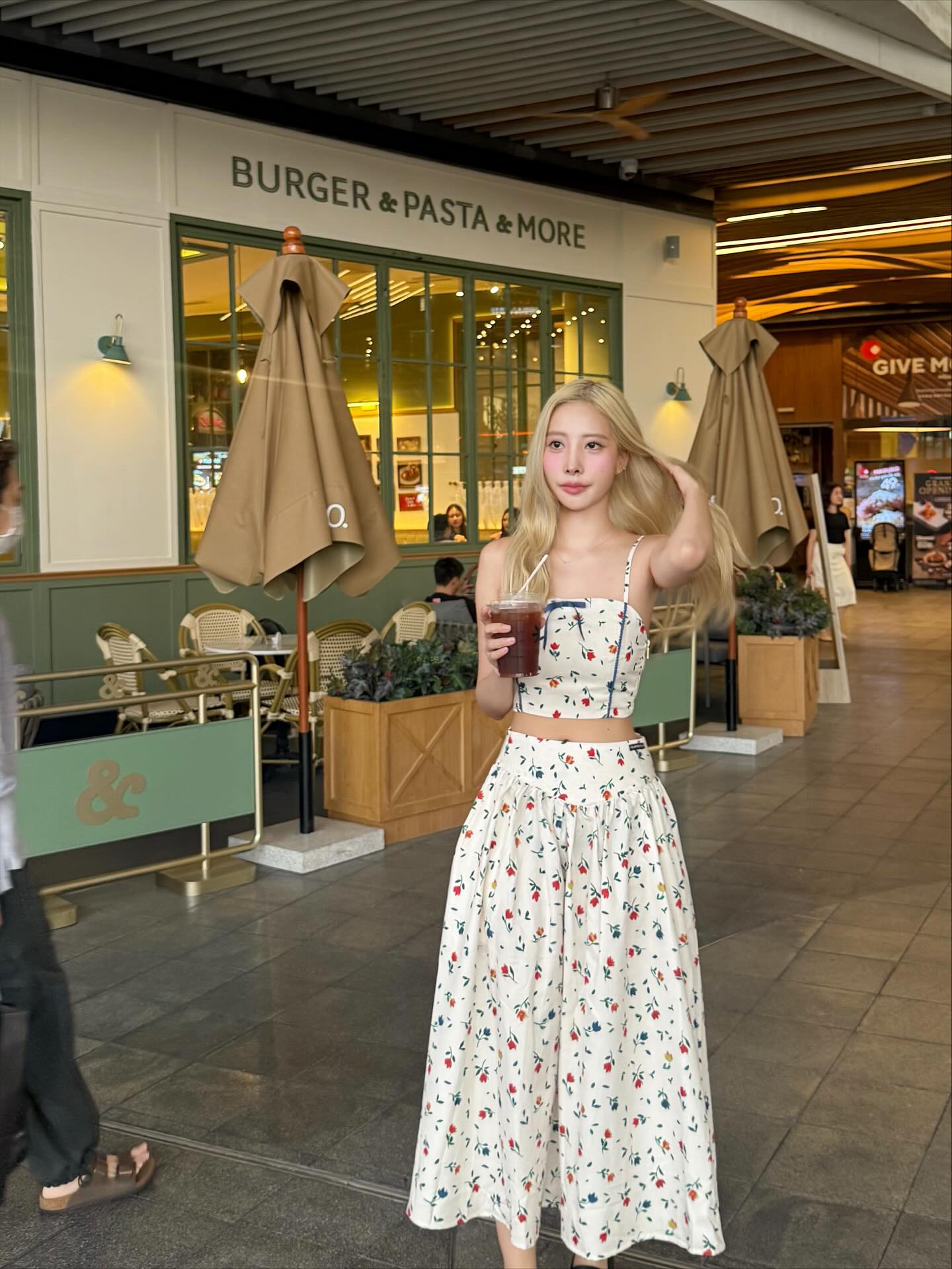 พิกเล็ท - ชาราฎา อิมราพร