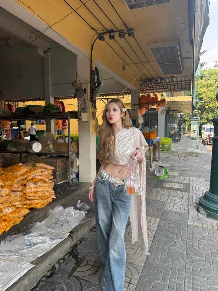 พิกเล็ท - ชาราฎา อิมราพร