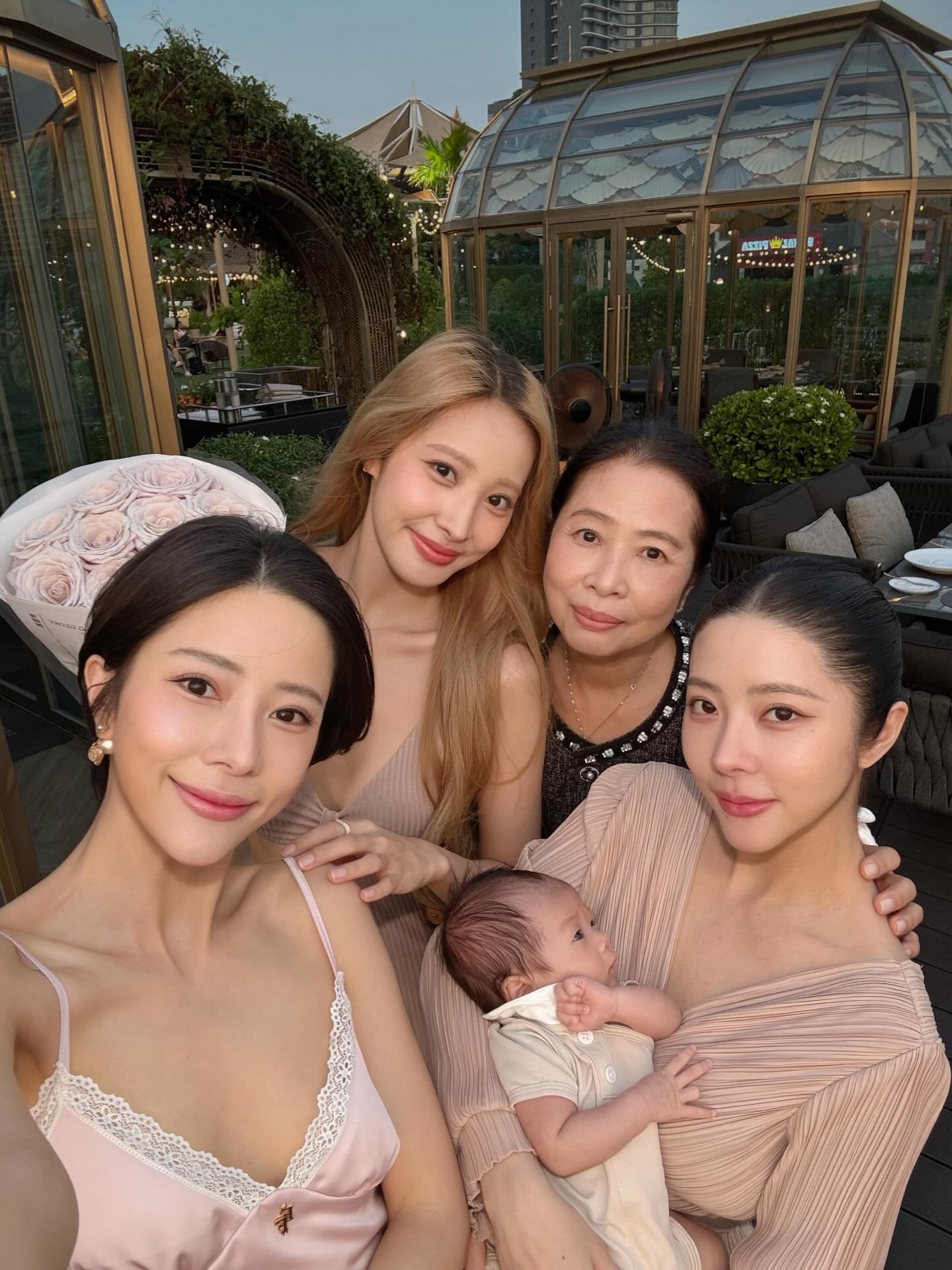 พิกเล็ท - ชาราฎา อิมราพร