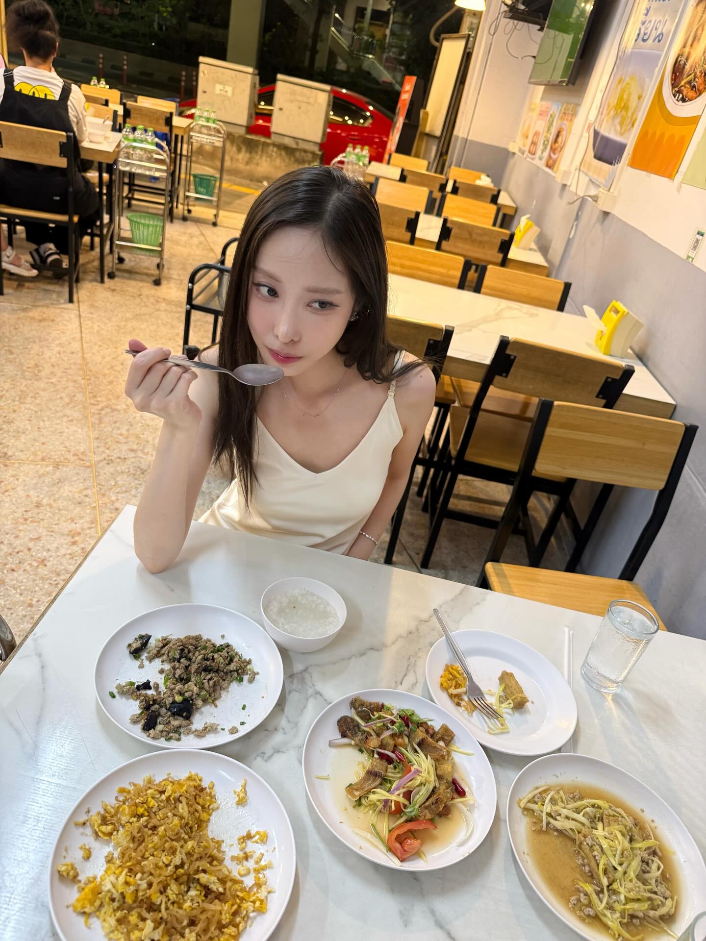 พิกเล็ท - ชาราฎา อิมราพร