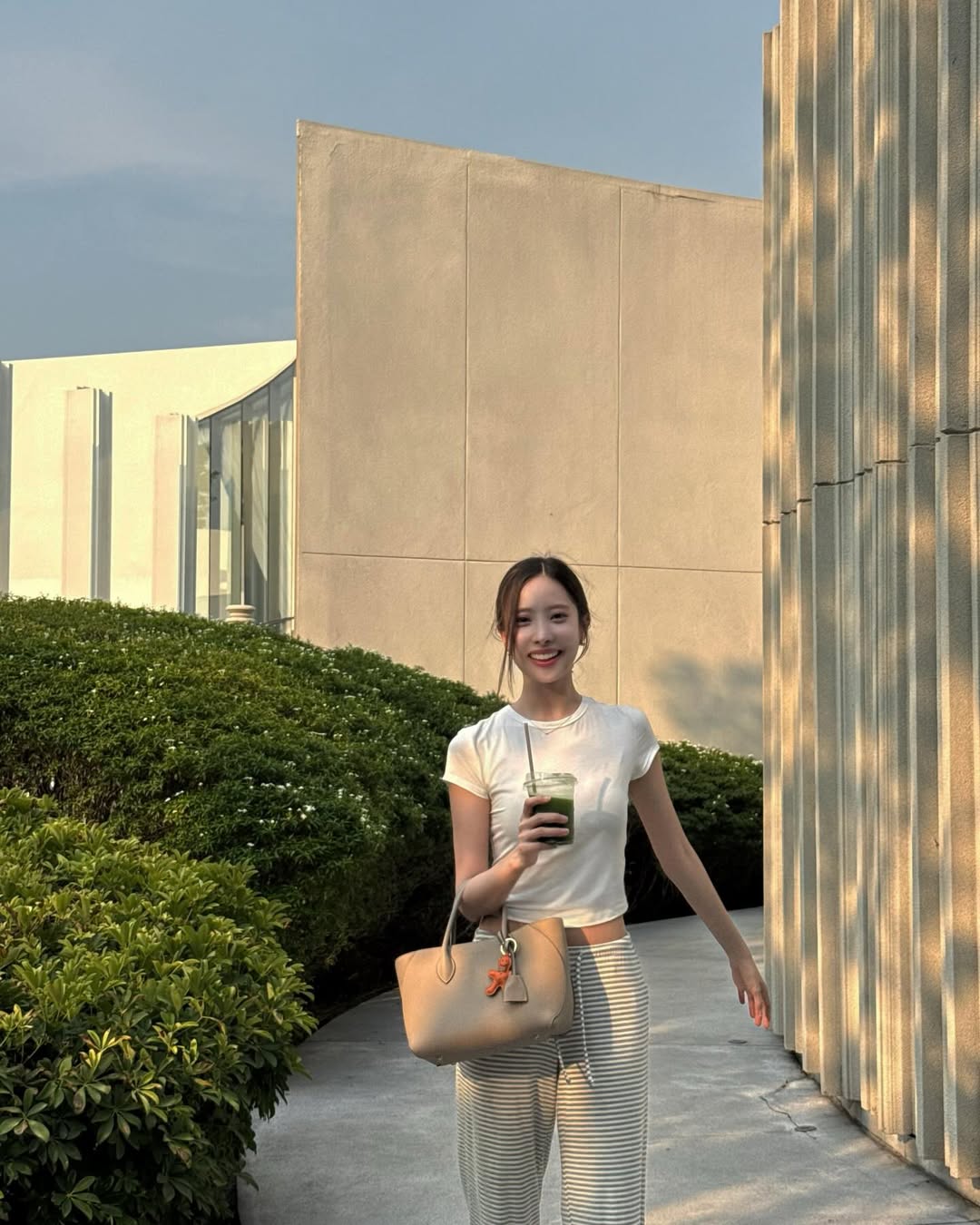 พิกเล็ท - ชาราฎา อิมราพร